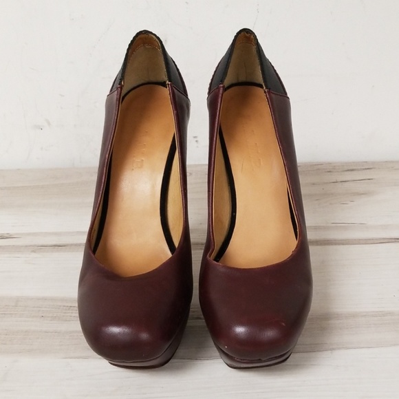 L.A.M.B. Burgundy Round Toe Platform Stiletto 7 - Picture 2 of 8